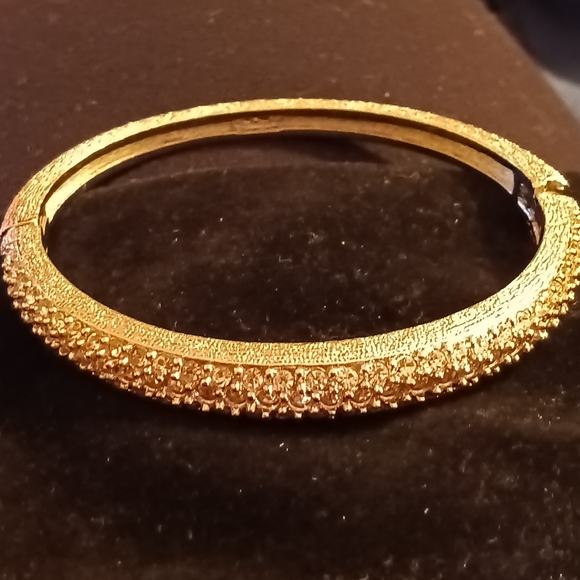 Dior Hinged Gold tone Bracelet - Picture 5 of 12